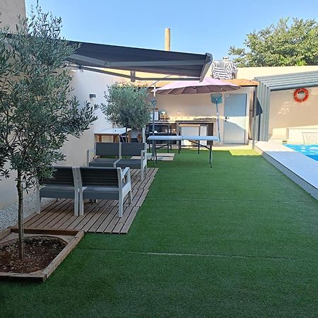 Alojamiento El Pez Casa Con Piscina Climatizada Villafranca de los Caballeros ภายนอก รูปภาพ