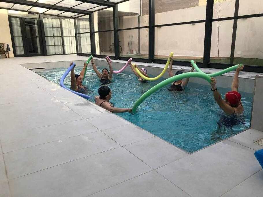 Alojamiento El Pez Casa Con Piscina Climatizada Villafranca de los Caballeros ภายนอก รูปภาพ