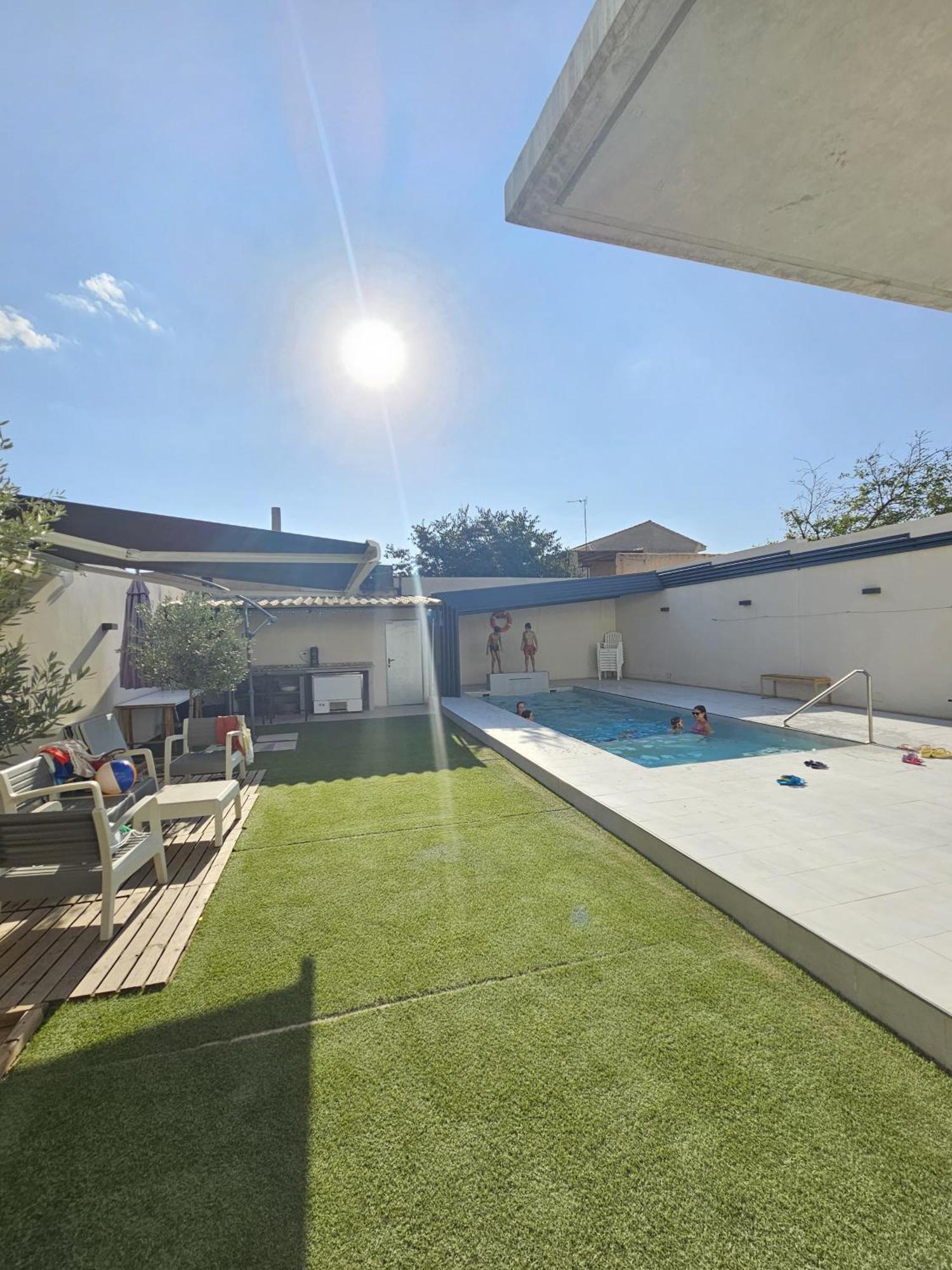 Alojamiento El Pez Casa Con Piscina Climatizada Villafranca de los Caballeros ภายนอก รูปภาพ