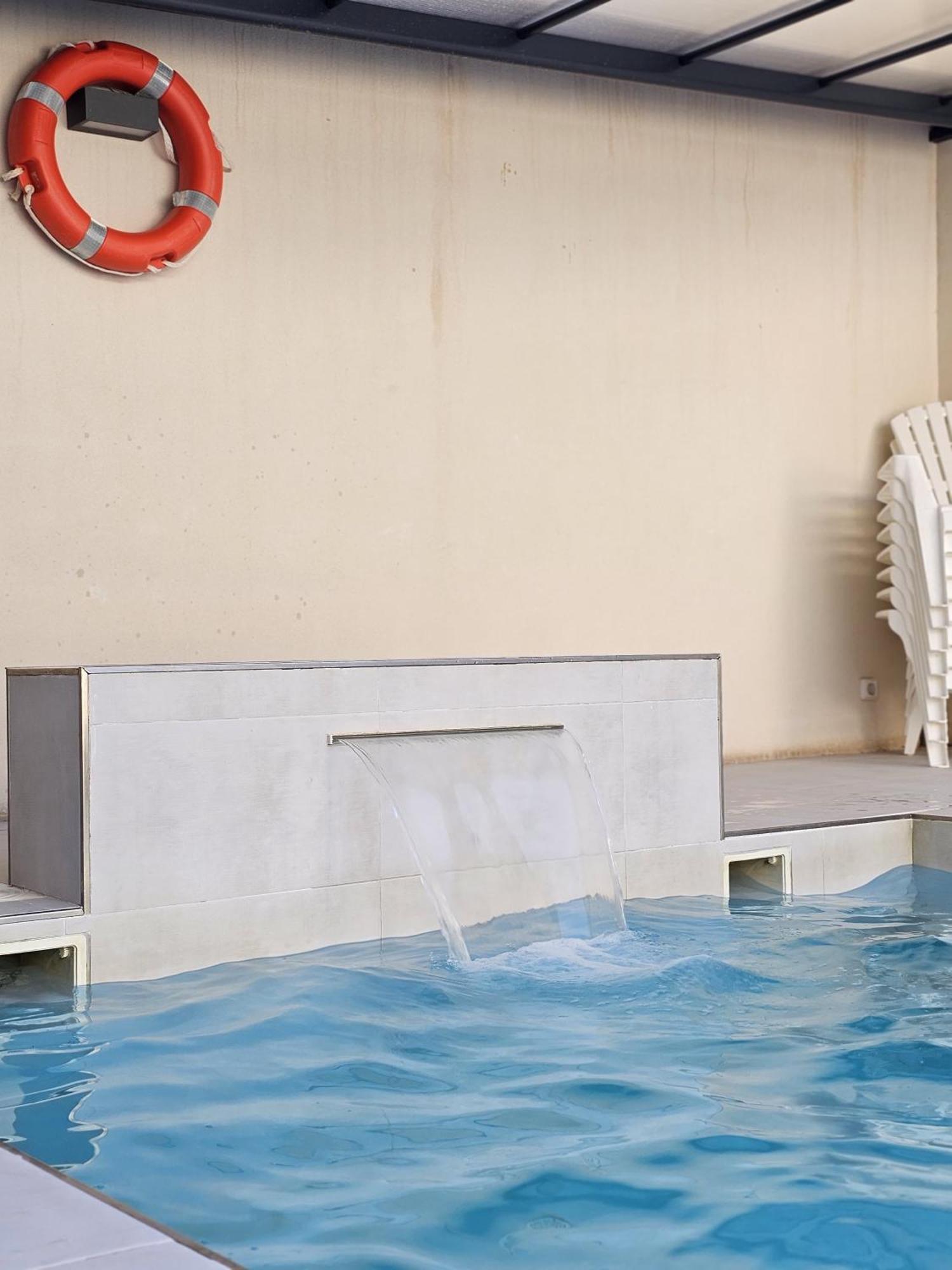 Alojamiento El Pez Casa Con Piscina Climatizada Villafranca de los Caballeros ภายนอก รูปภาพ